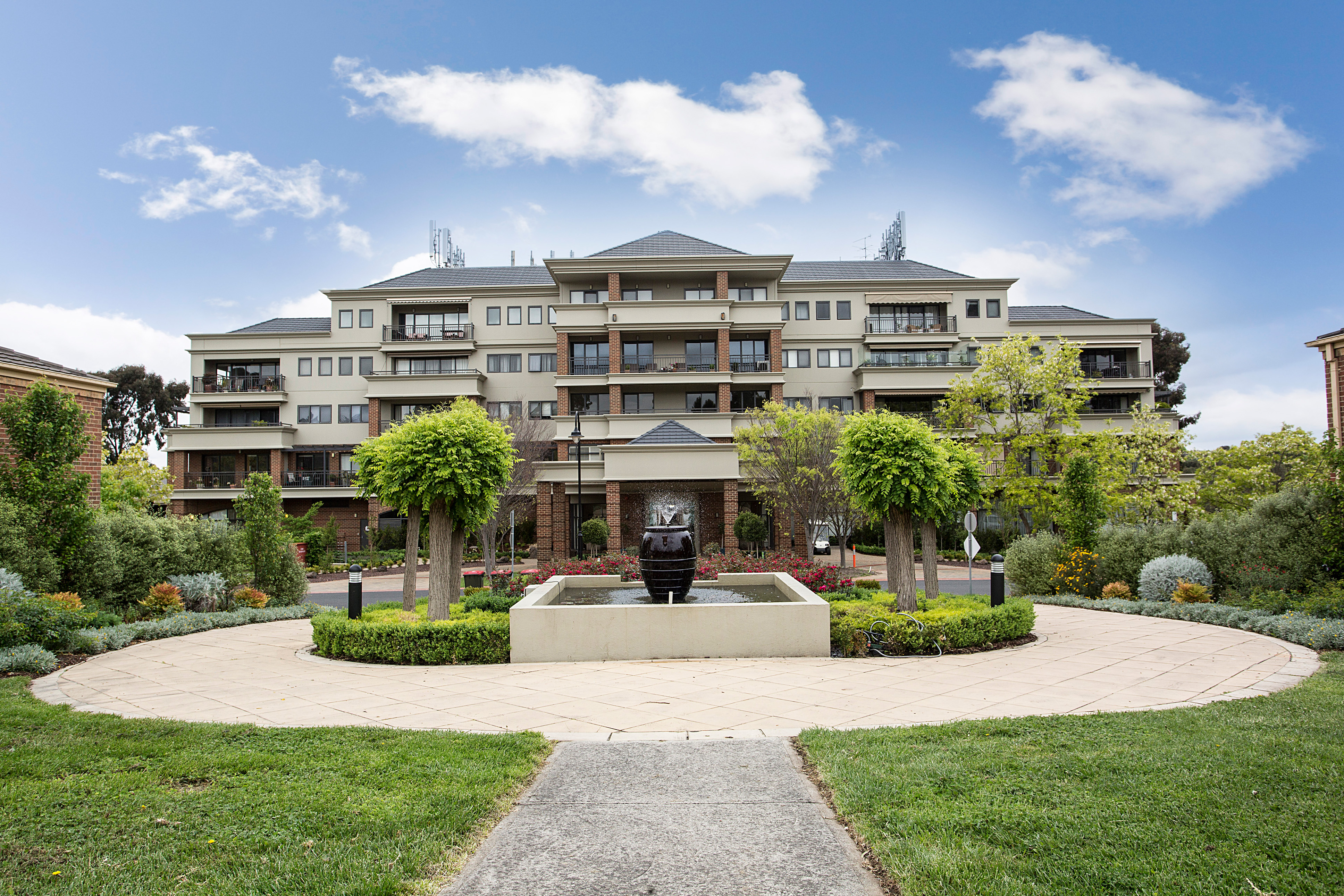 Apartments Retirement Village Doncaster 8